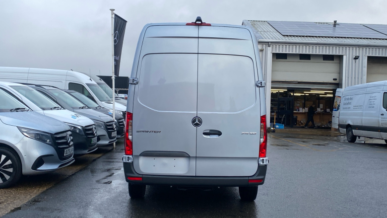 Mercedes-Benz Sprinter 315Cdi L2 Diesel Rwd 3.5t H2 Pro Van 9G-Tronic